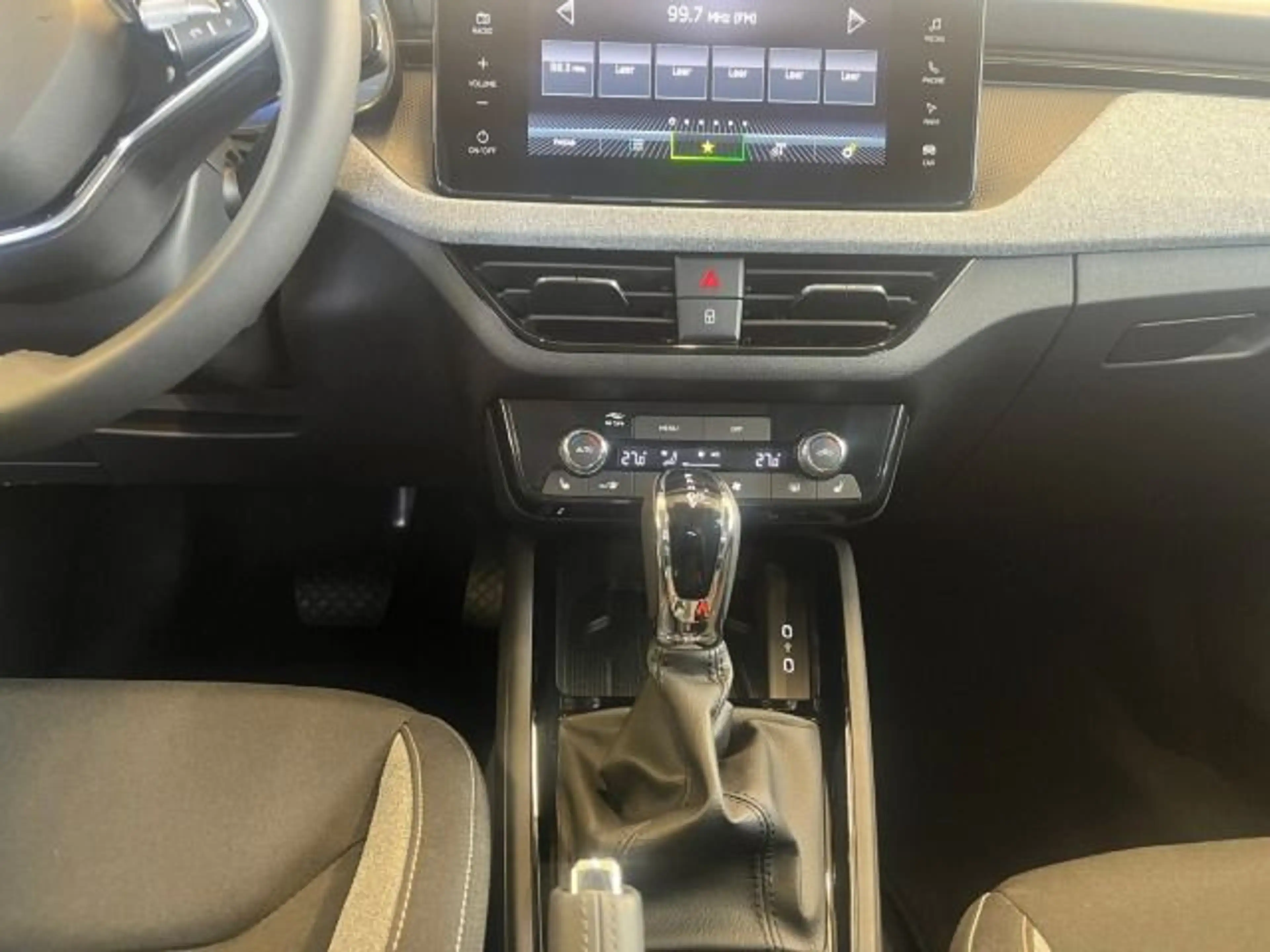 Skoda Scala 1.0 TSI DSG Selection — photo 12