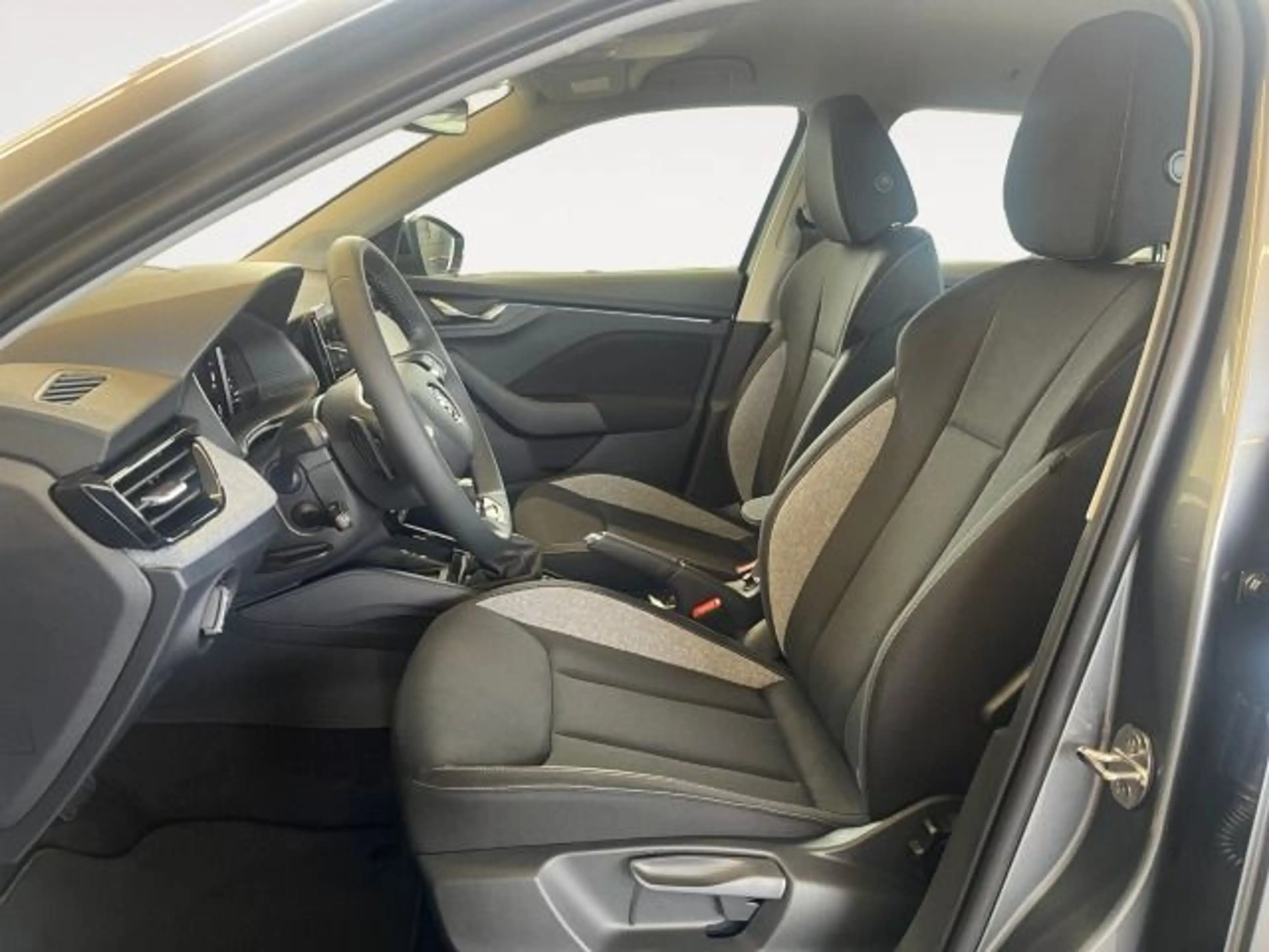 Skoda Scala 1.0 TSI DSG Selection — photo 10