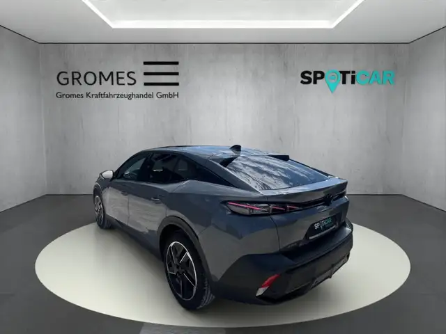 Peugeot 408 view 5