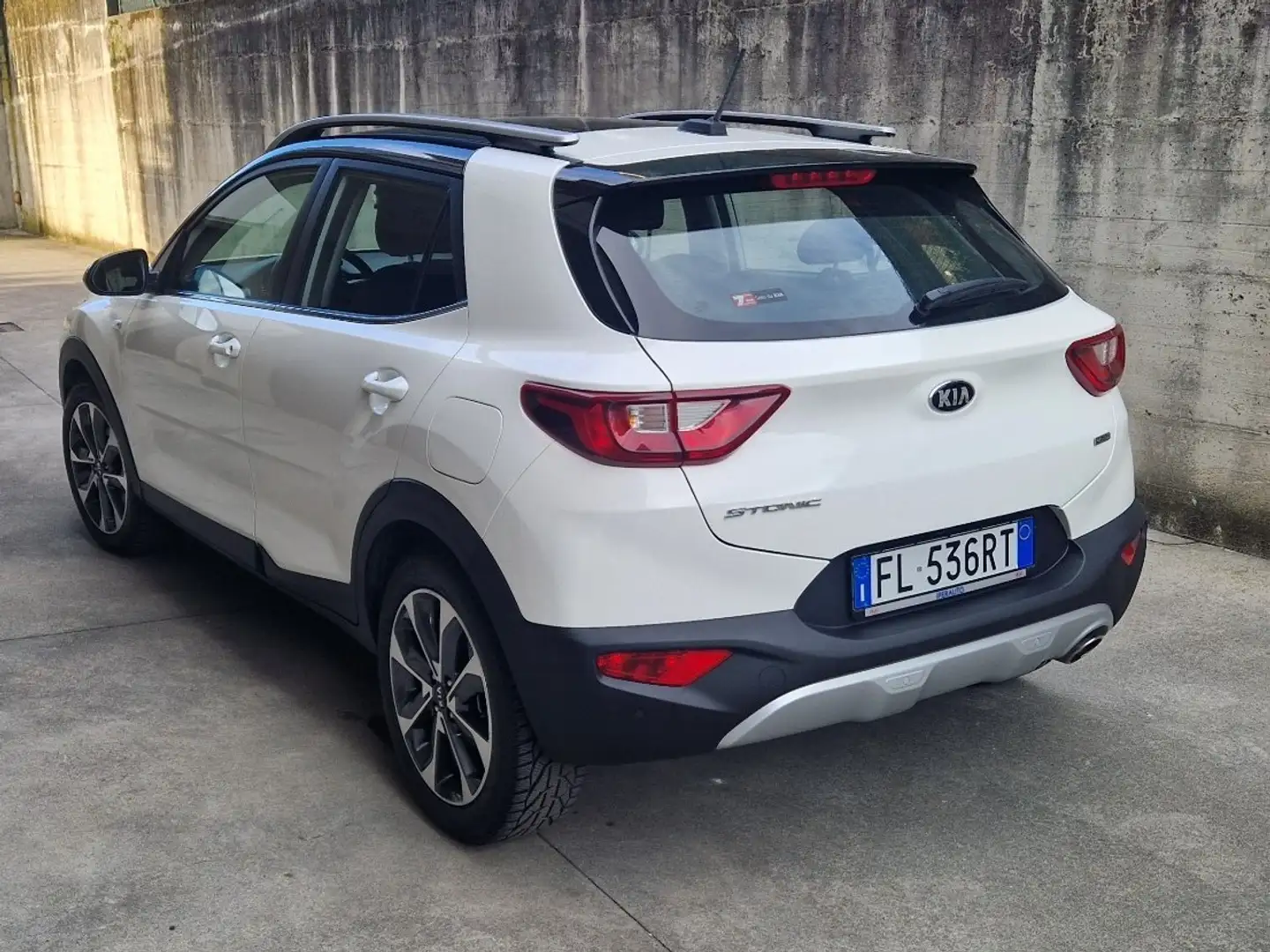Kia Stonic 1.6 crdi Style 110cv - 2