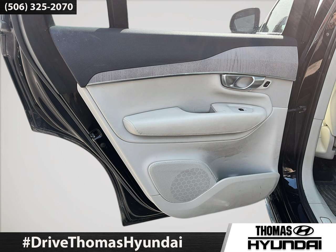 2024 Volvo XC90 B6 Plus Bright Theme 6-Seater thumb 25