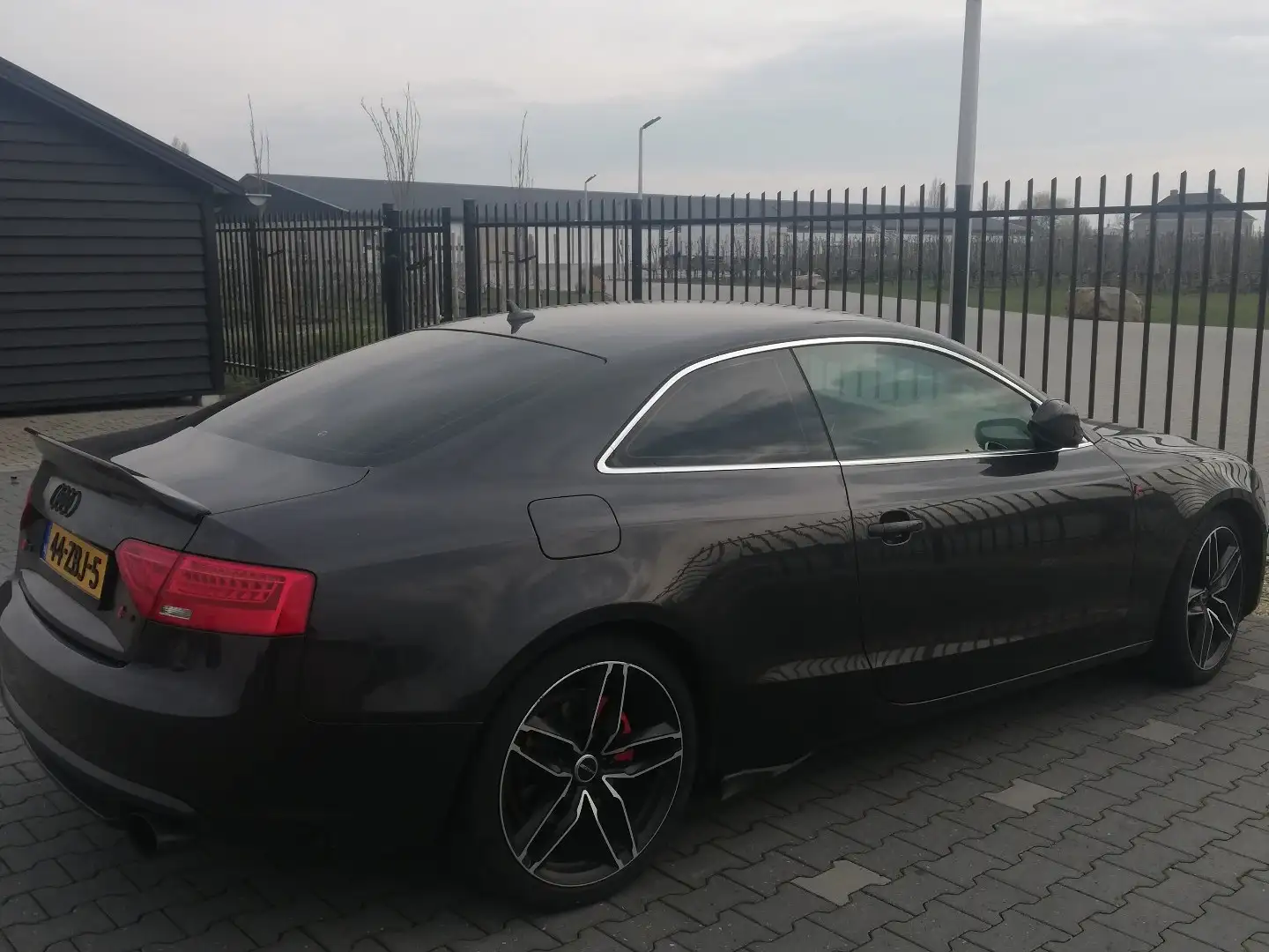 Audi A5 2.0 TFSI quattro Zwart - 2