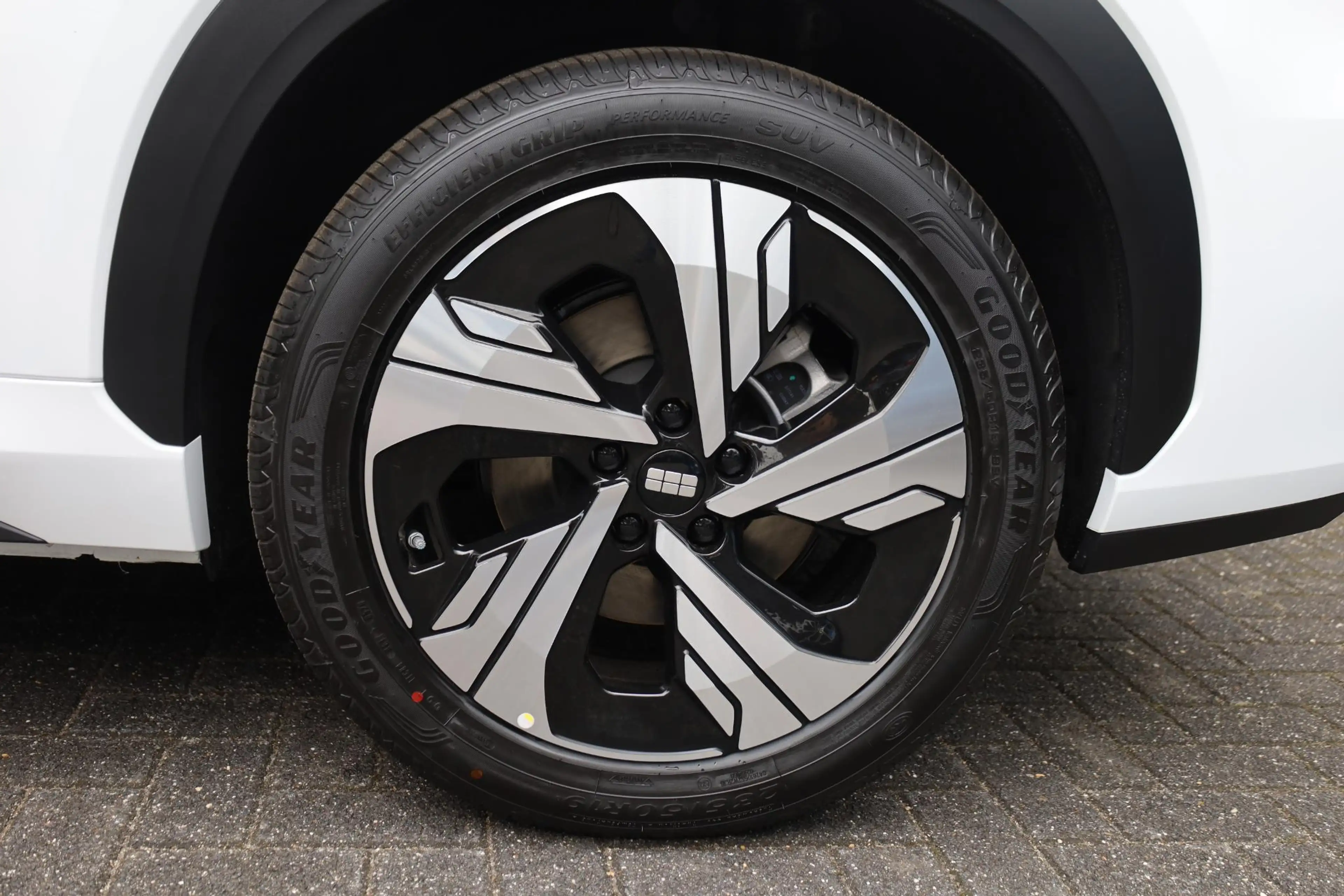 Geely E5 Max+ 68 kWh ZWART-LEDER! 475KM-RIJBEREIK PANO MASS — photo 11