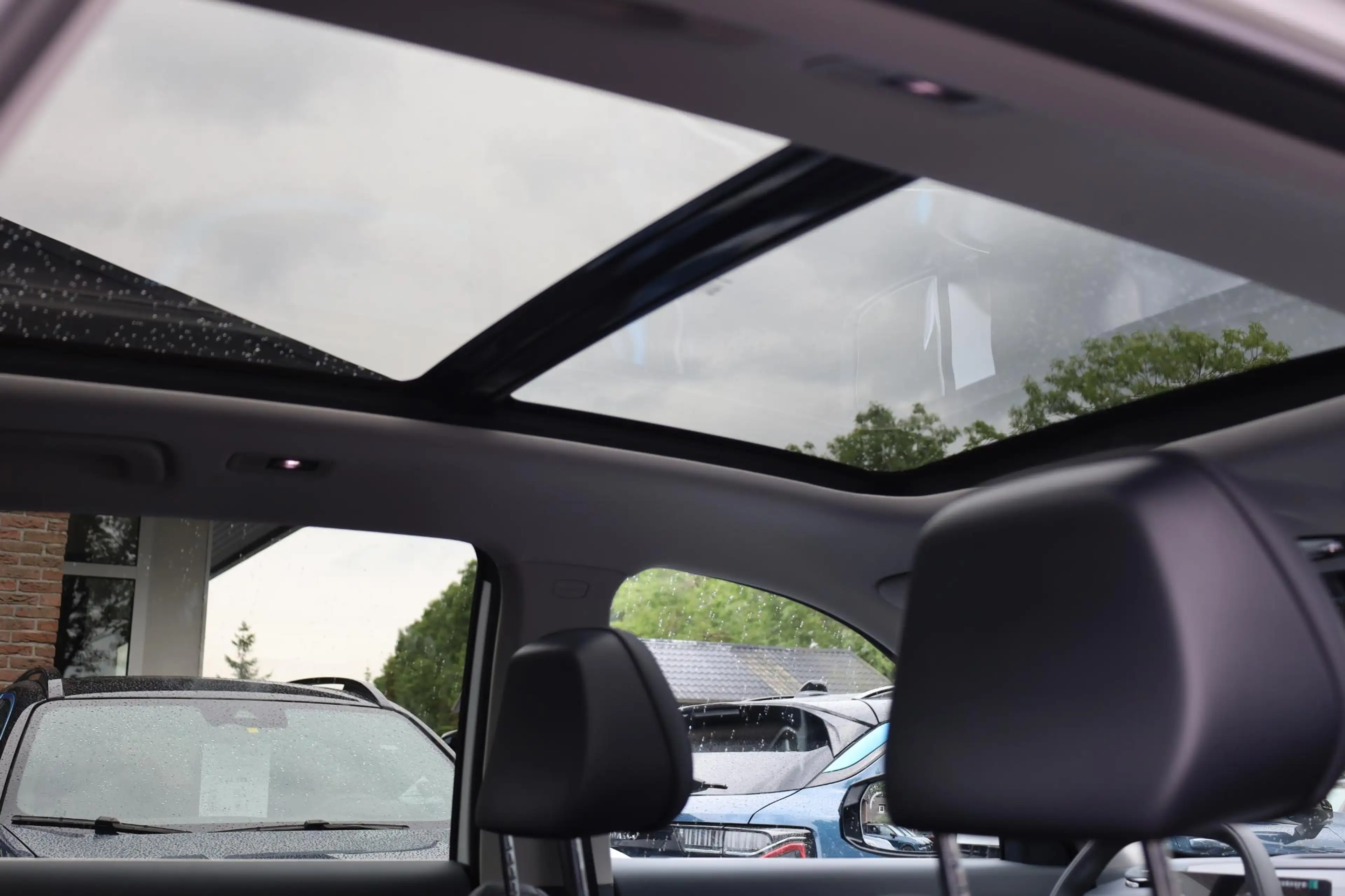 Geely E5 Max+ 68 kWh ZWART-LEDER! 475KM-RIJBEREIK PANO MASS — photo 17