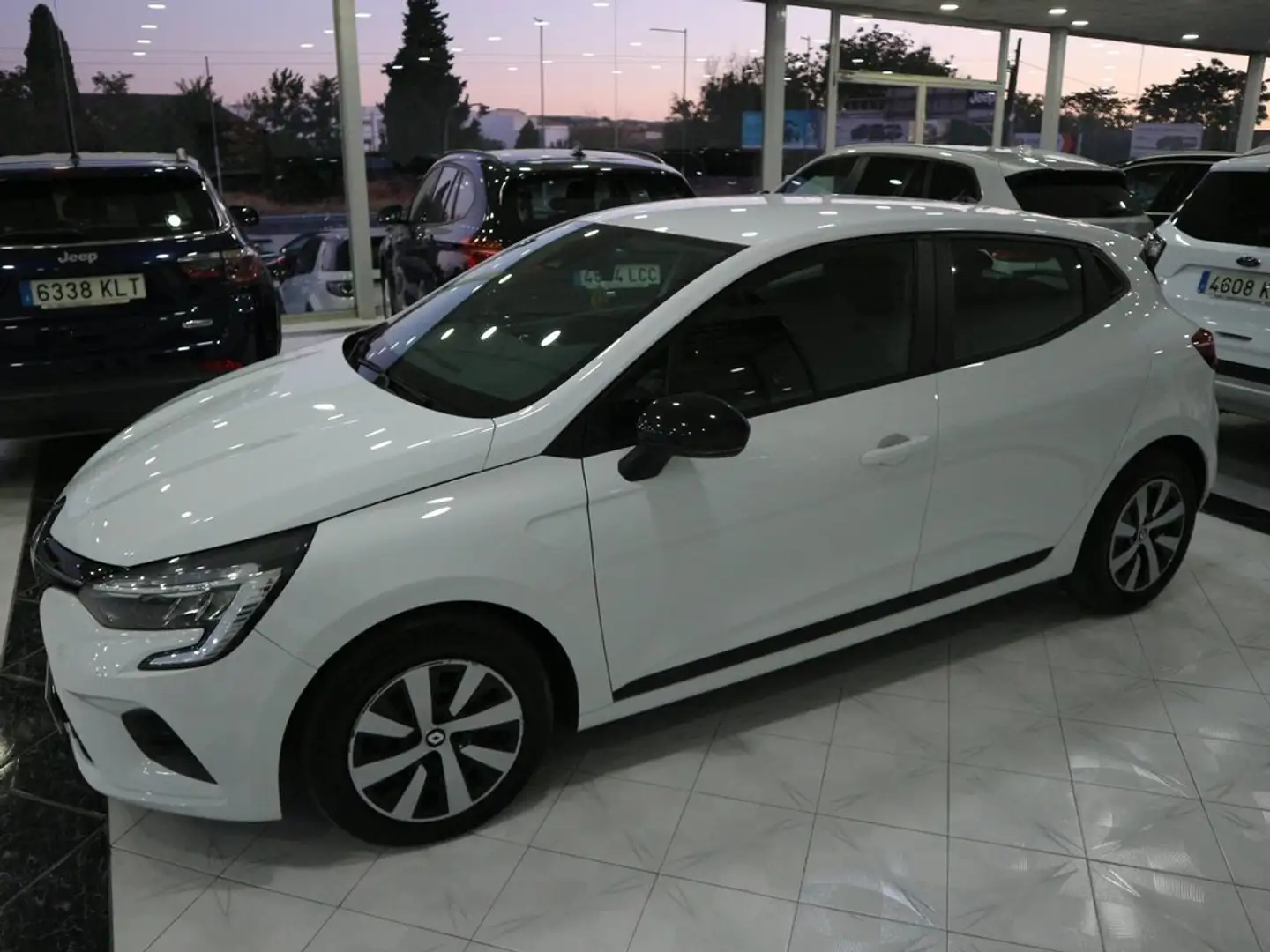 Renault Clio Equilibre TCe 67 kW (91CV) Blanco - 1