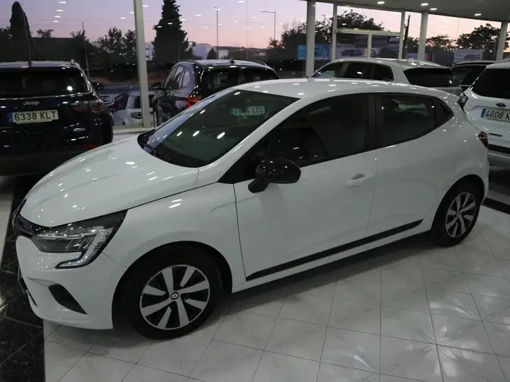 Renault Clio 2023