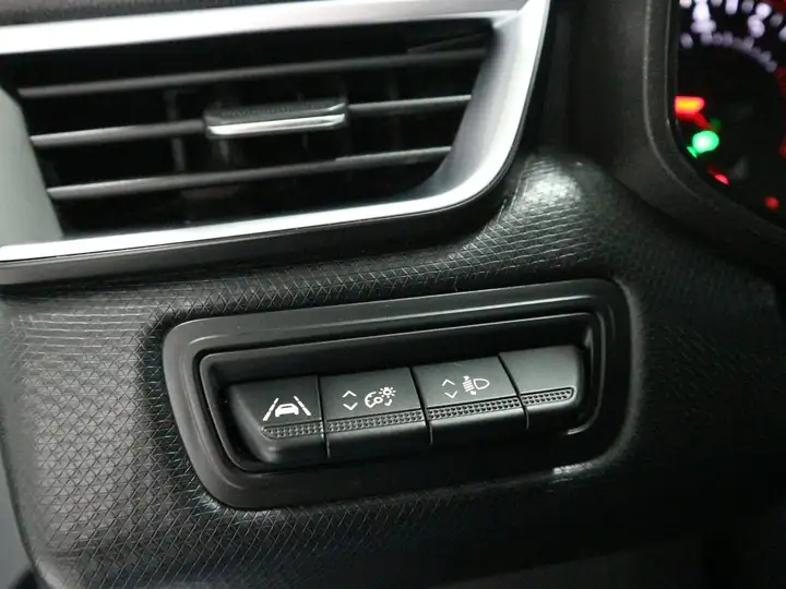 Renault Clio 2023, foto 12
