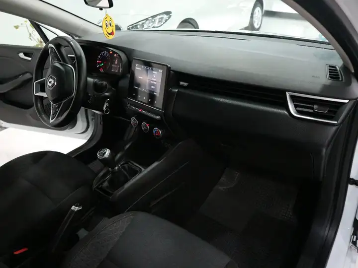 Renault Clio 2023, foto 6