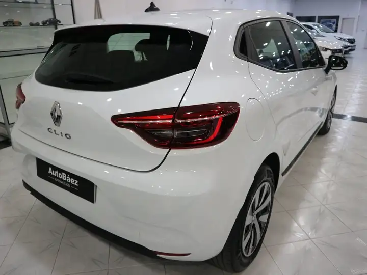 Renault Clio 2023, foto 9