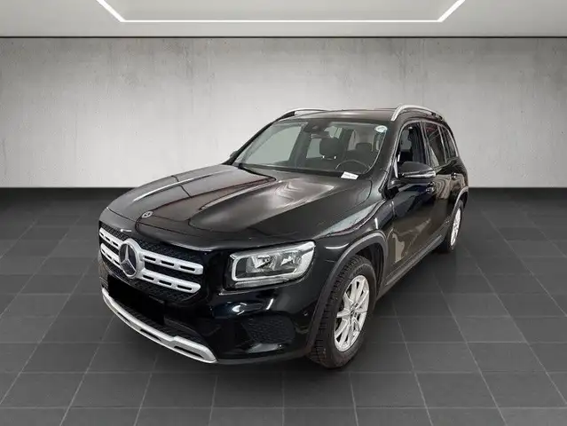 Mercedes-Benz GLB 180 d 8G-DCT,RFK,VIRTCOCK,SportMFLR,AHK*5