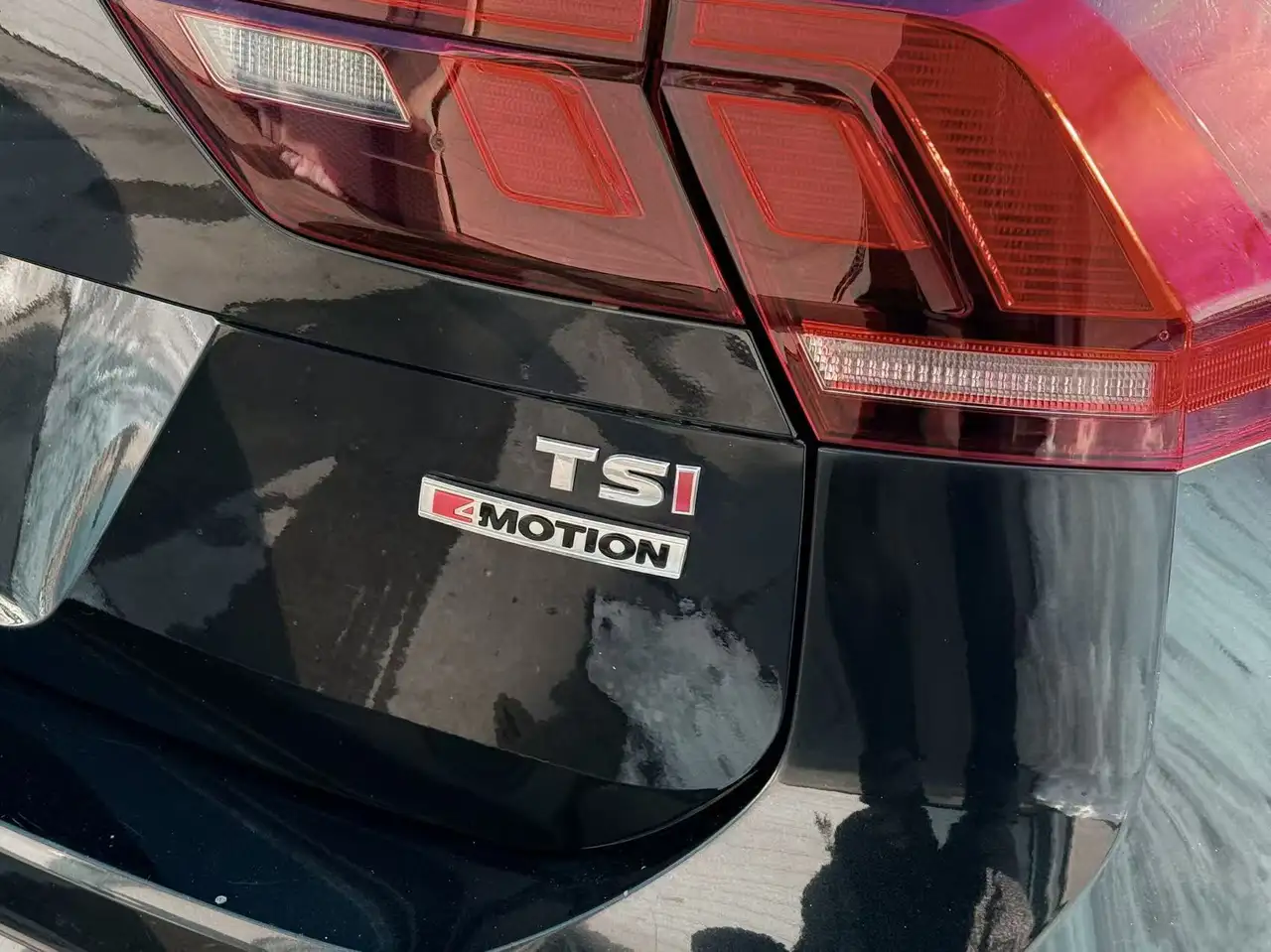Volkswagen Tiguan снимка Volkswagen Tiguan