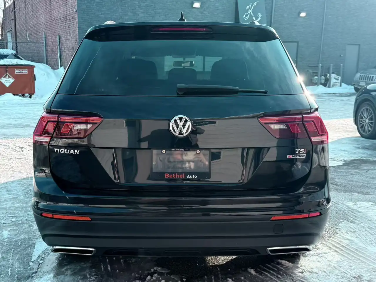 Volkswagen Tiguan снимка Volkswagen Tiguan