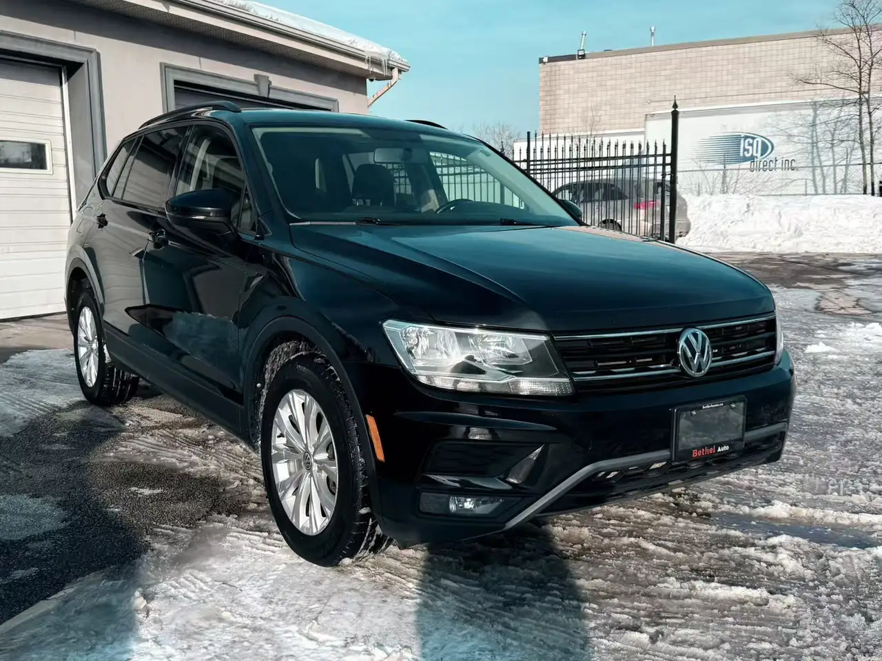 Volkswagen Tiguan снимка Volkswagen Tiguan