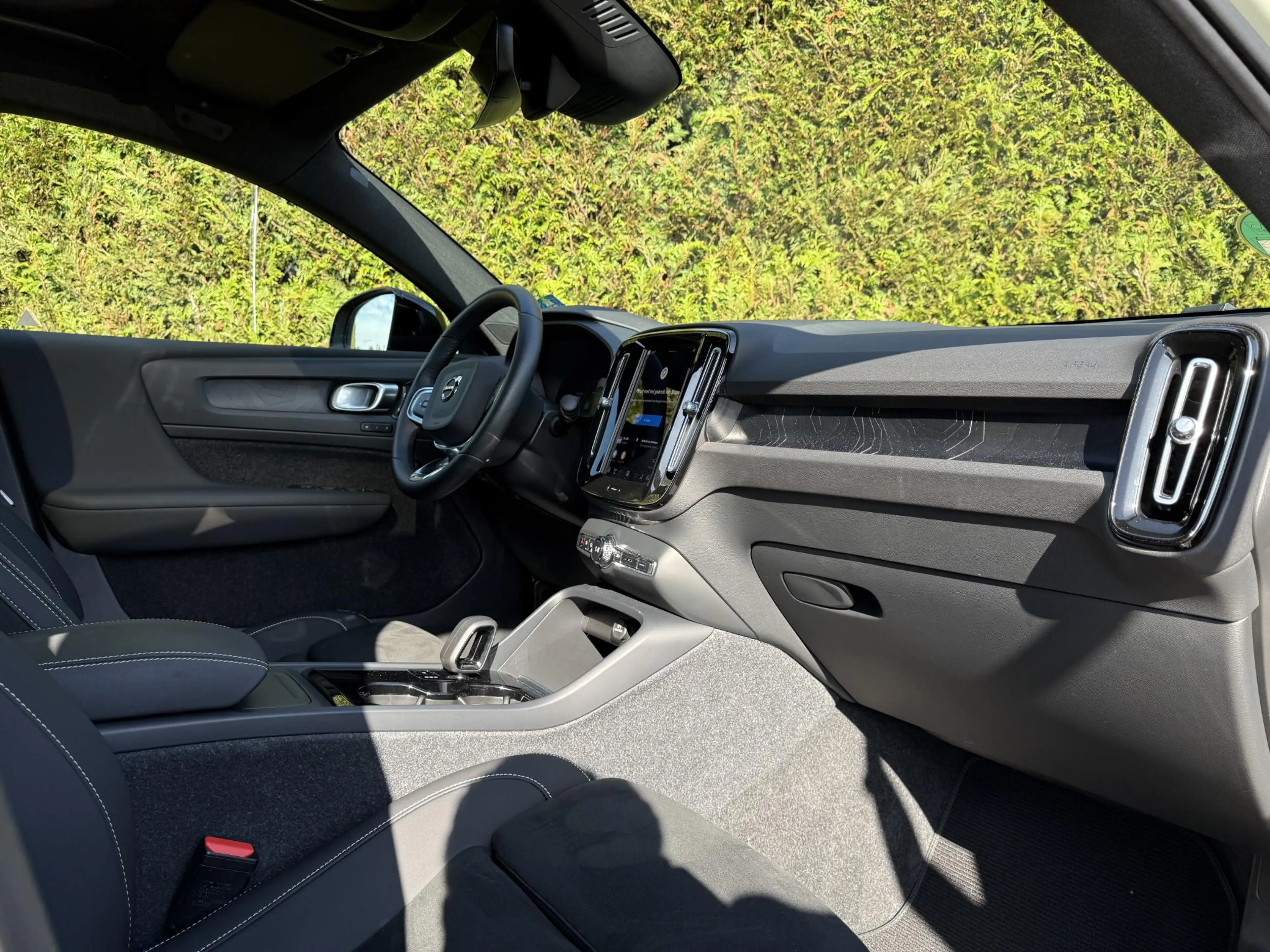 Volvo C40 Single Motor Extended Range Ultimate 82 kWh — photo 13