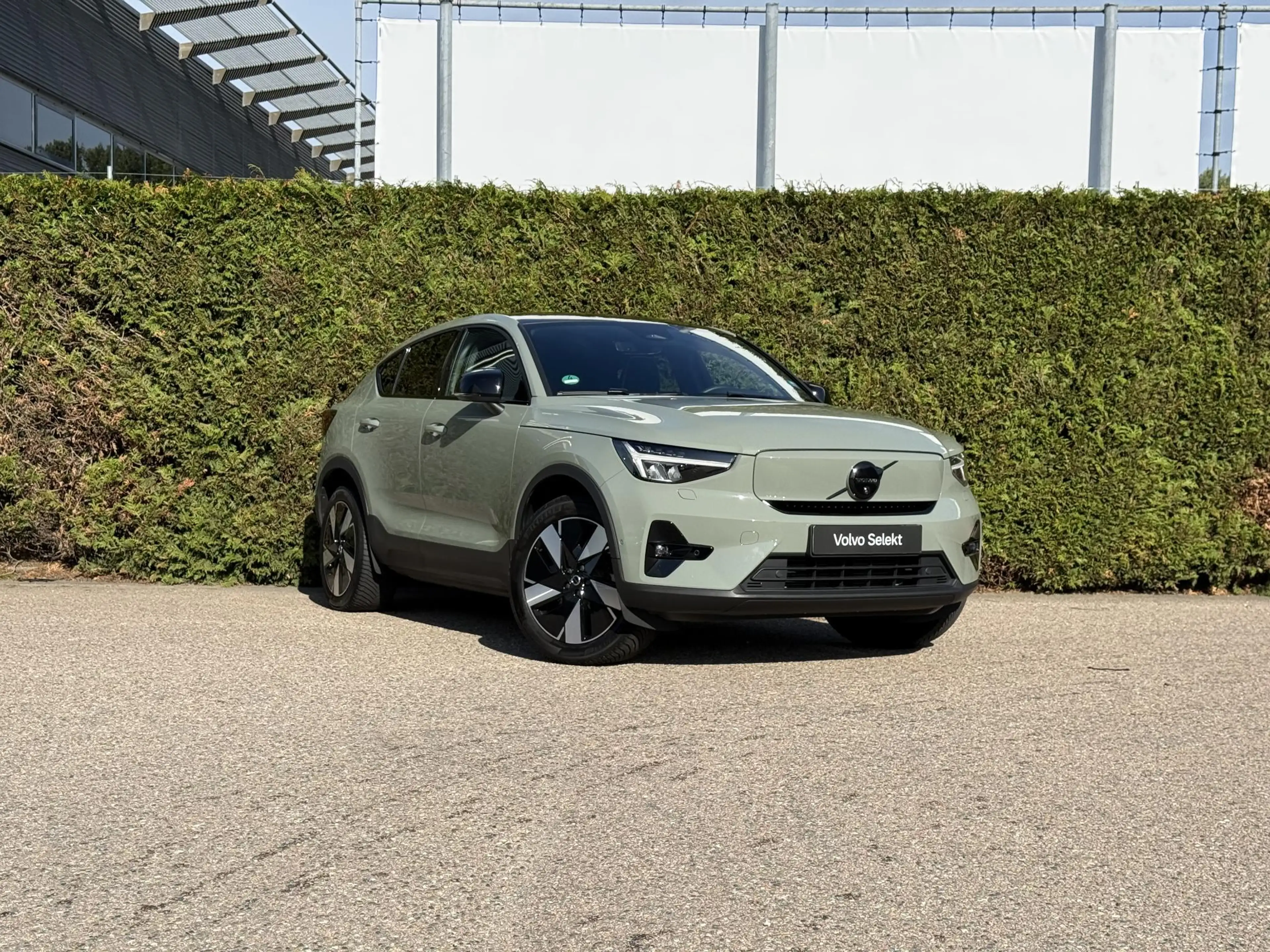 Volvo C40 Single Motor Extended Range Ultimate 82 kWh — photo 5