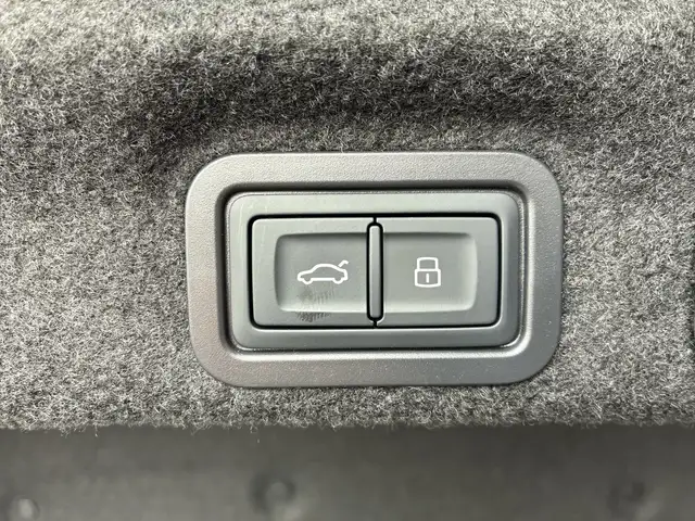 Audi A6 Limousine TDI 150 kW Ansicht 16