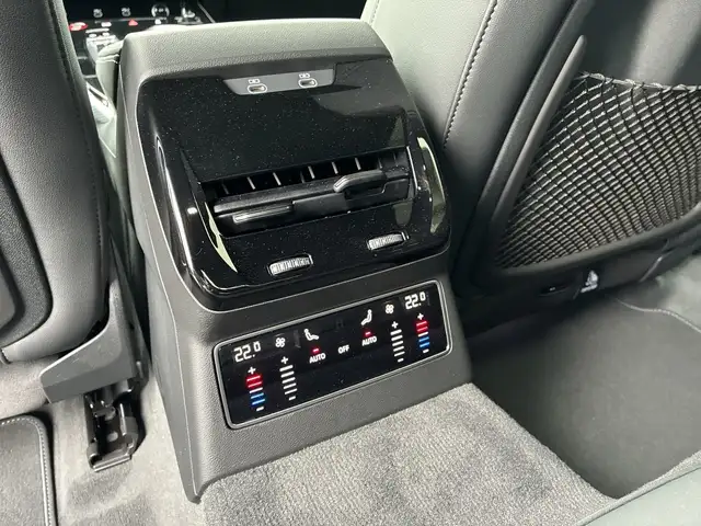 Audi A6 Limousine TDI 150 kW Ansicht 33
