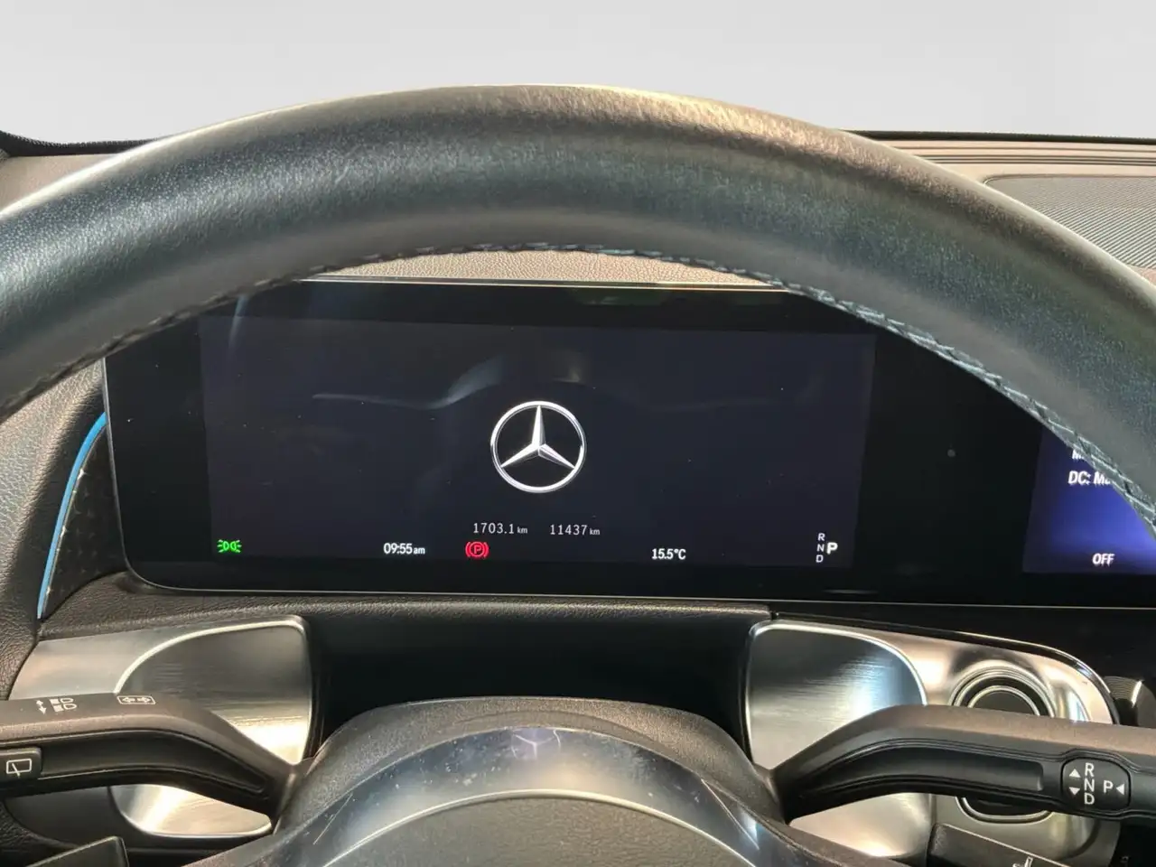 Mercedes-Benz EQB снимка Mercedes-Benz EQB