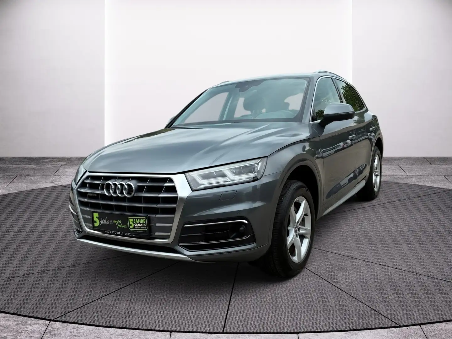 Audi Q5 2.0 TDI 40 quattro sport ACC+LED+Navi+SHZ+LM Grau - 2