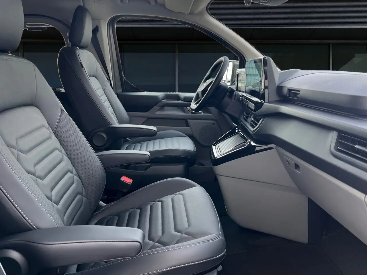 Ford Tourneo Custom Titanium X L1 el.AHK*B&O*Matrix* 12