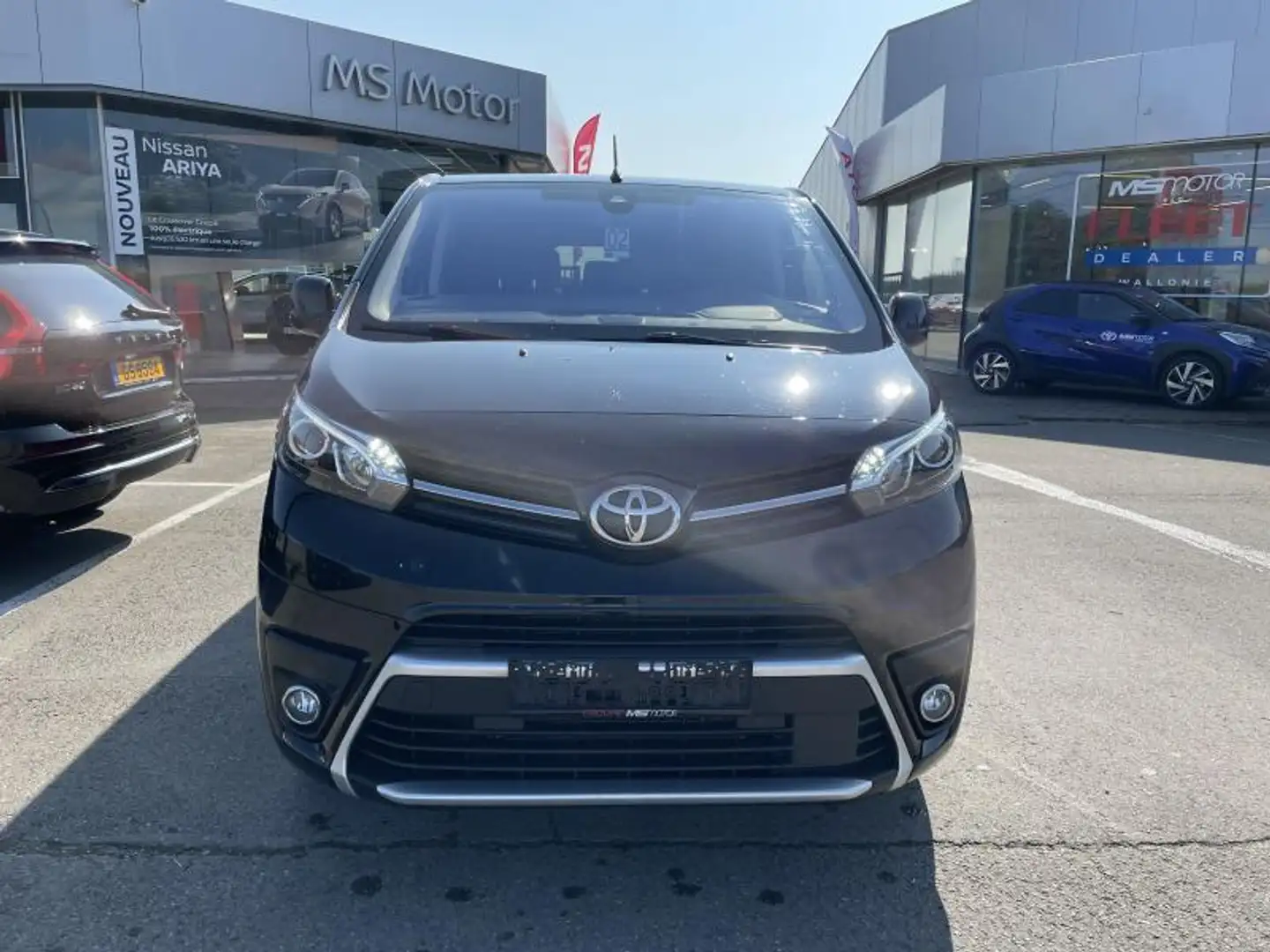 Toyota Verso MEDIUM 2.0D 180hp AT VIP Noir - 2
