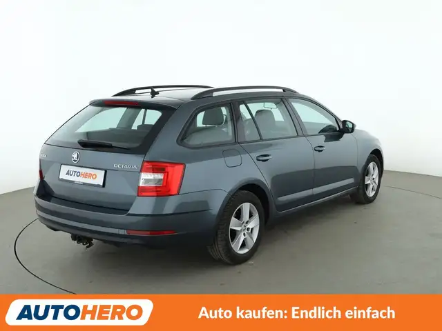 Skoda Octavia view 6