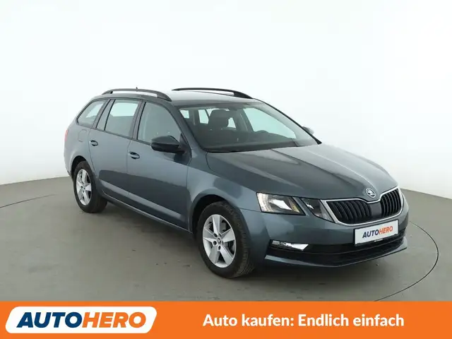 Skoda Octavia view 8