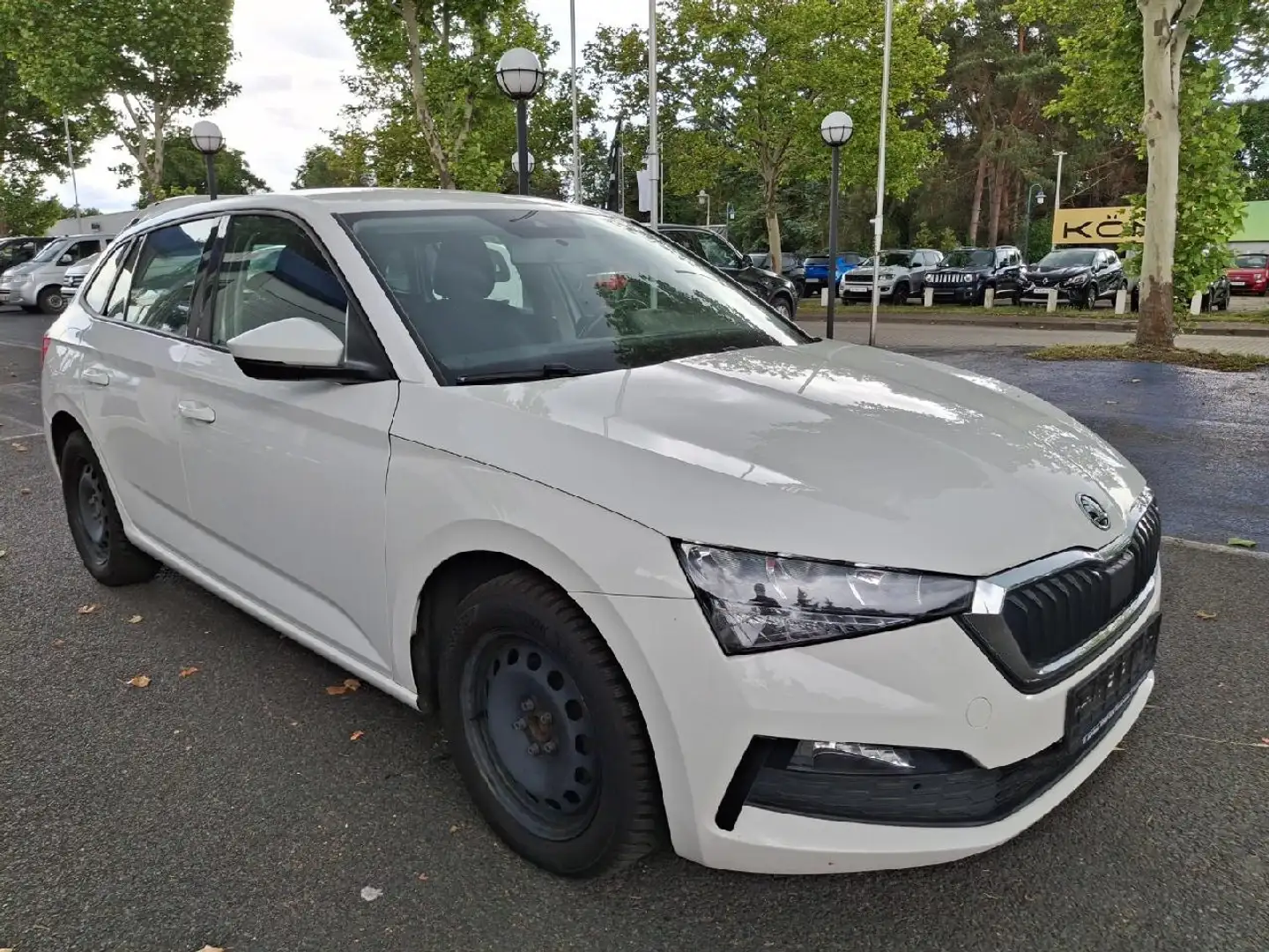 Skoda Scala Ambition Weiß - 1