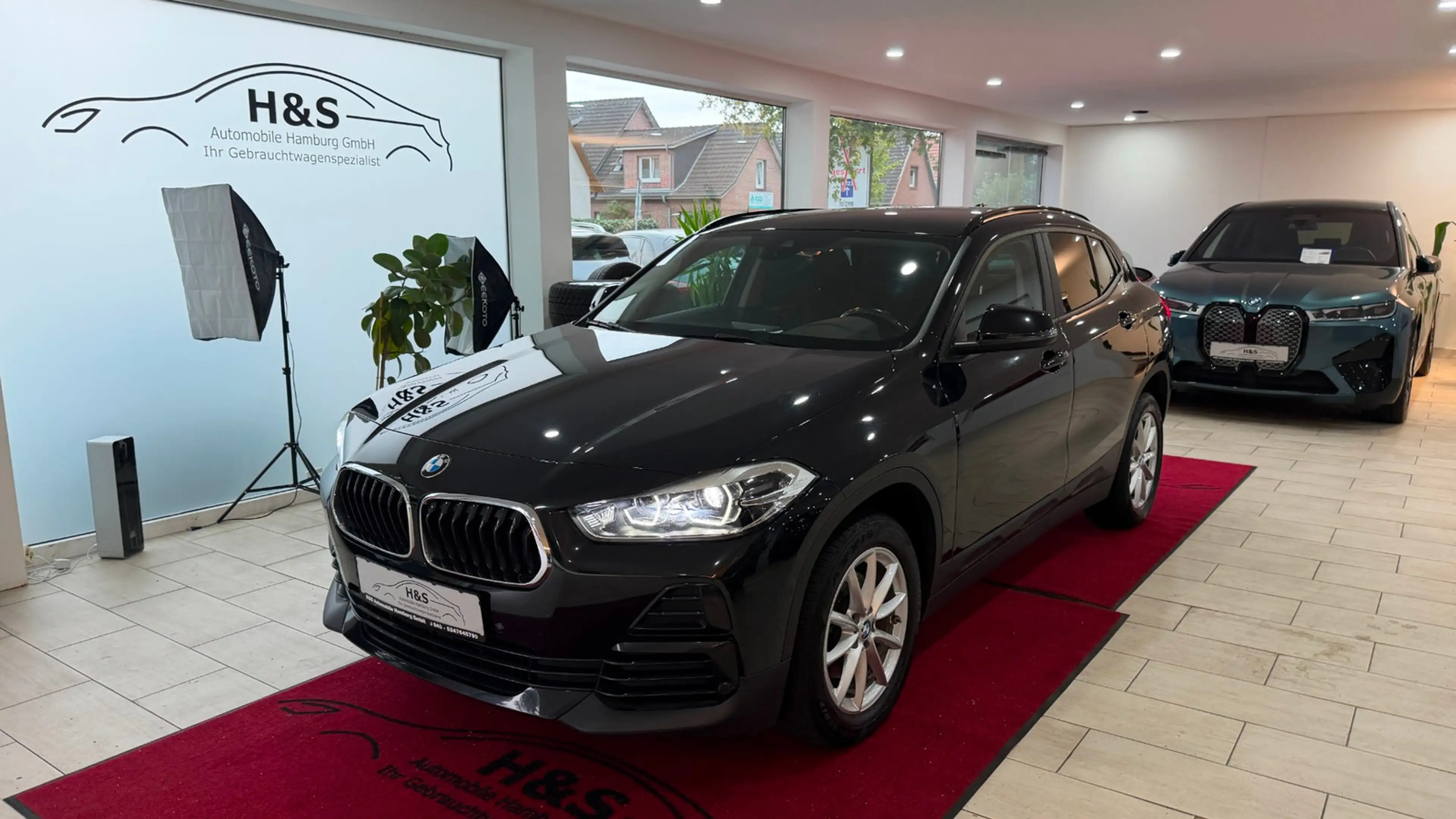 BMW X2 sDrive 18 i — photo 2