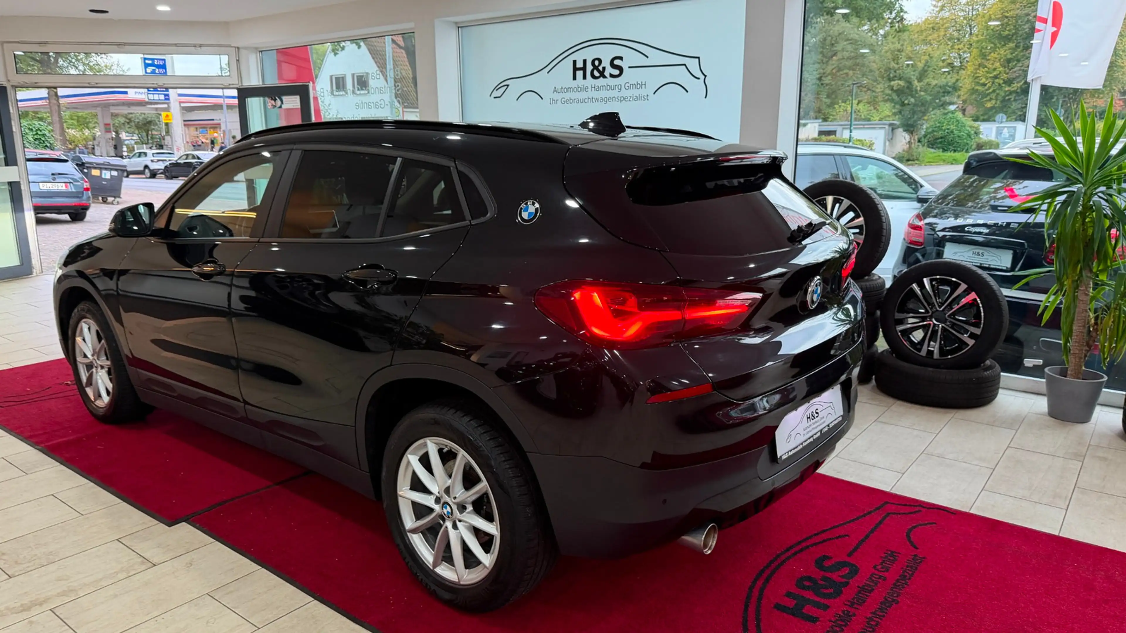 BMW X2 sDrive 18 i — photo 4