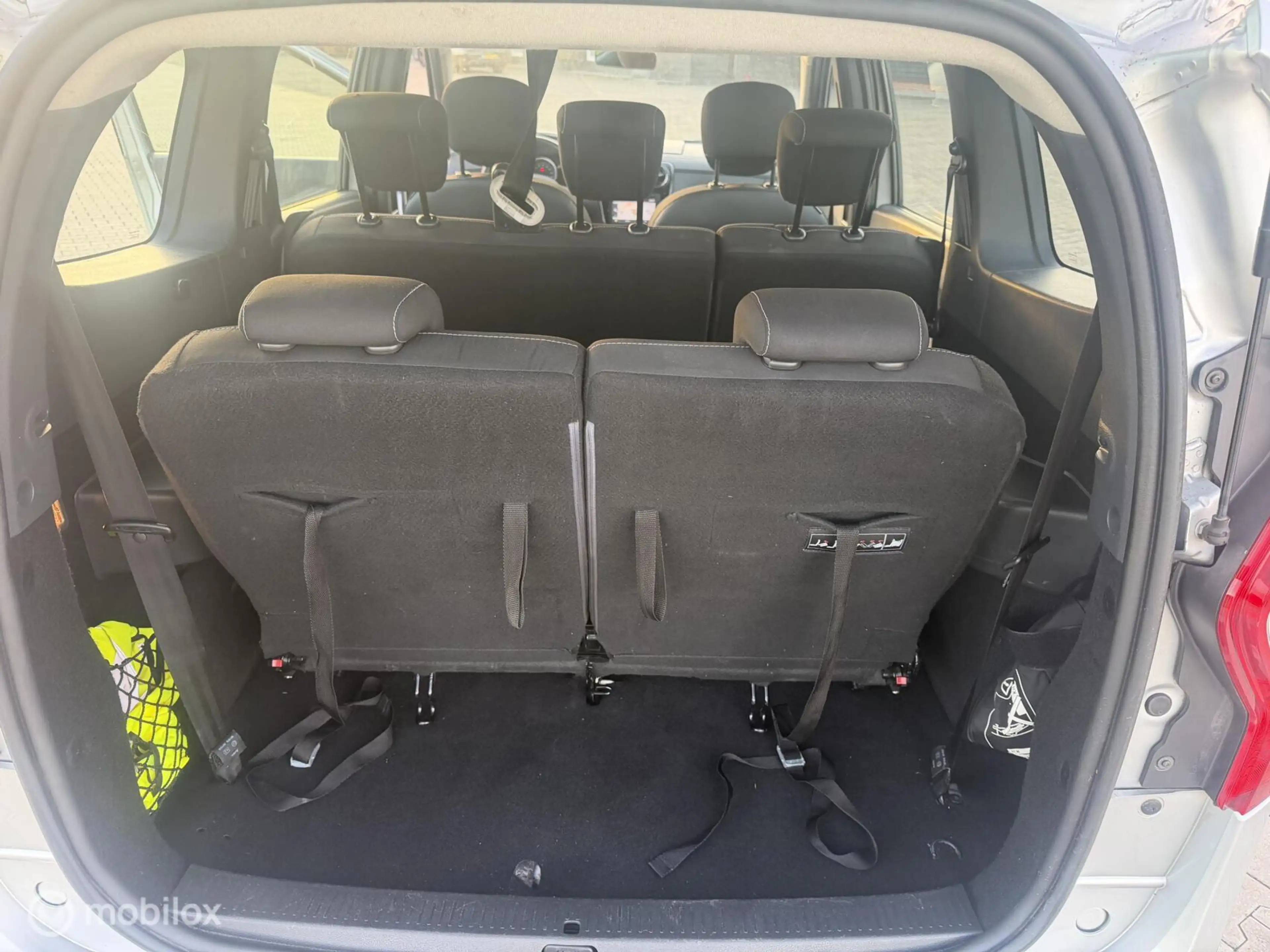 Dacia Lodgy 1.2 TCe Lauréate 7p. — photo 5