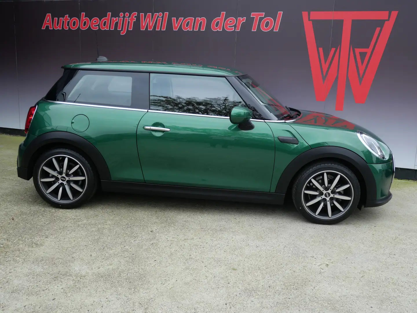 MINI One 1.5 CLASSIC | LED | CRUISE | BREEDBEELD | NIEUWE T Groen - 1