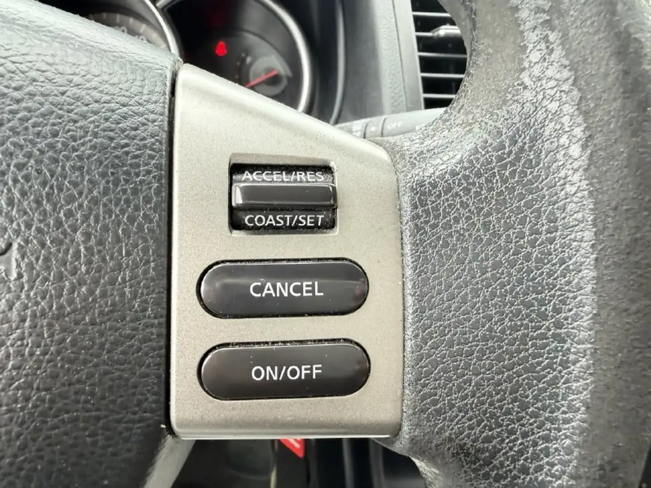 Nissan Versa снимка Nissan Versa