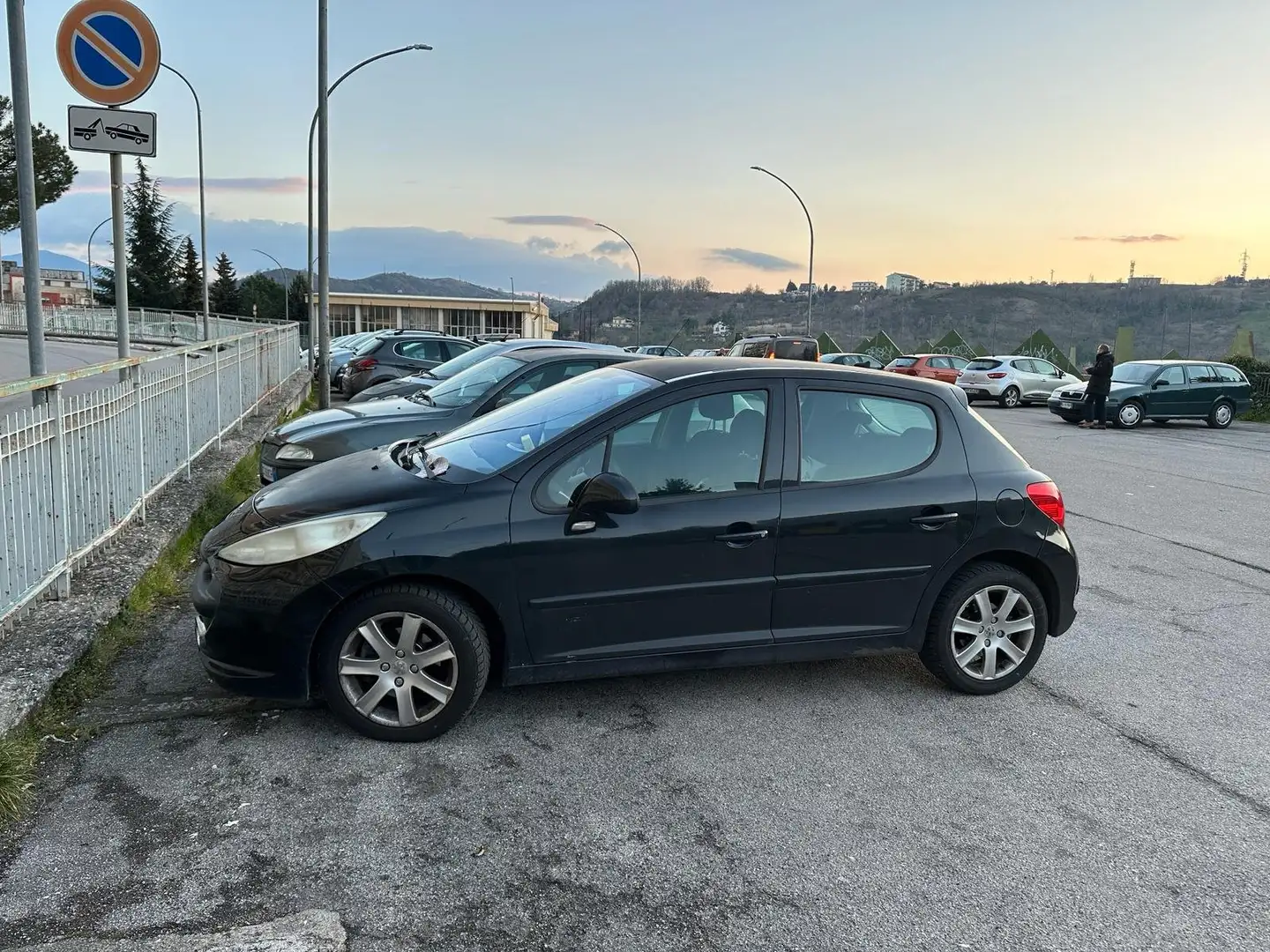 Peugeot 207 207 5p 1.6 hdi 16v Feline 110cv fap Nero - 1