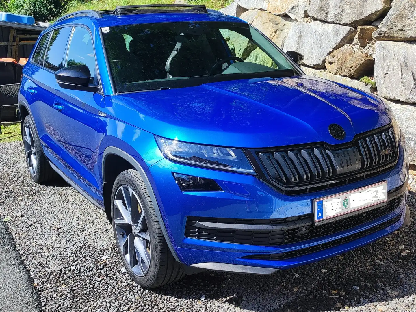 Skoda Kodiaq Kodiaq 2,0 TDI SCR 4x4 Sportline DSG Sportline Синий - 2