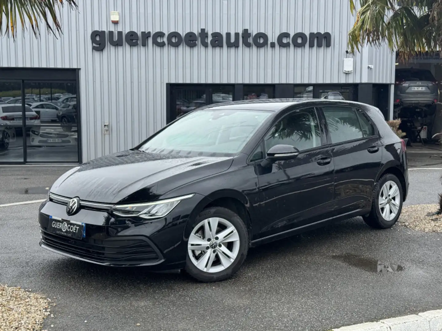 Volkswagen Golf 2.0 TDI SCR 115CH LIFE Noir - 1