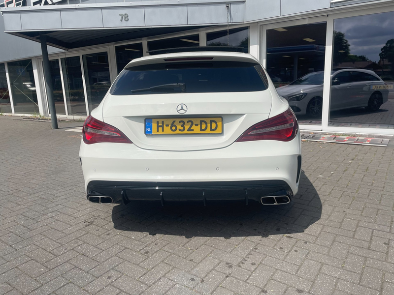 Mercedes-Benz CLA 180 Shooting Brake Prestige AMG | Navigatie-Panorama d — photo 4