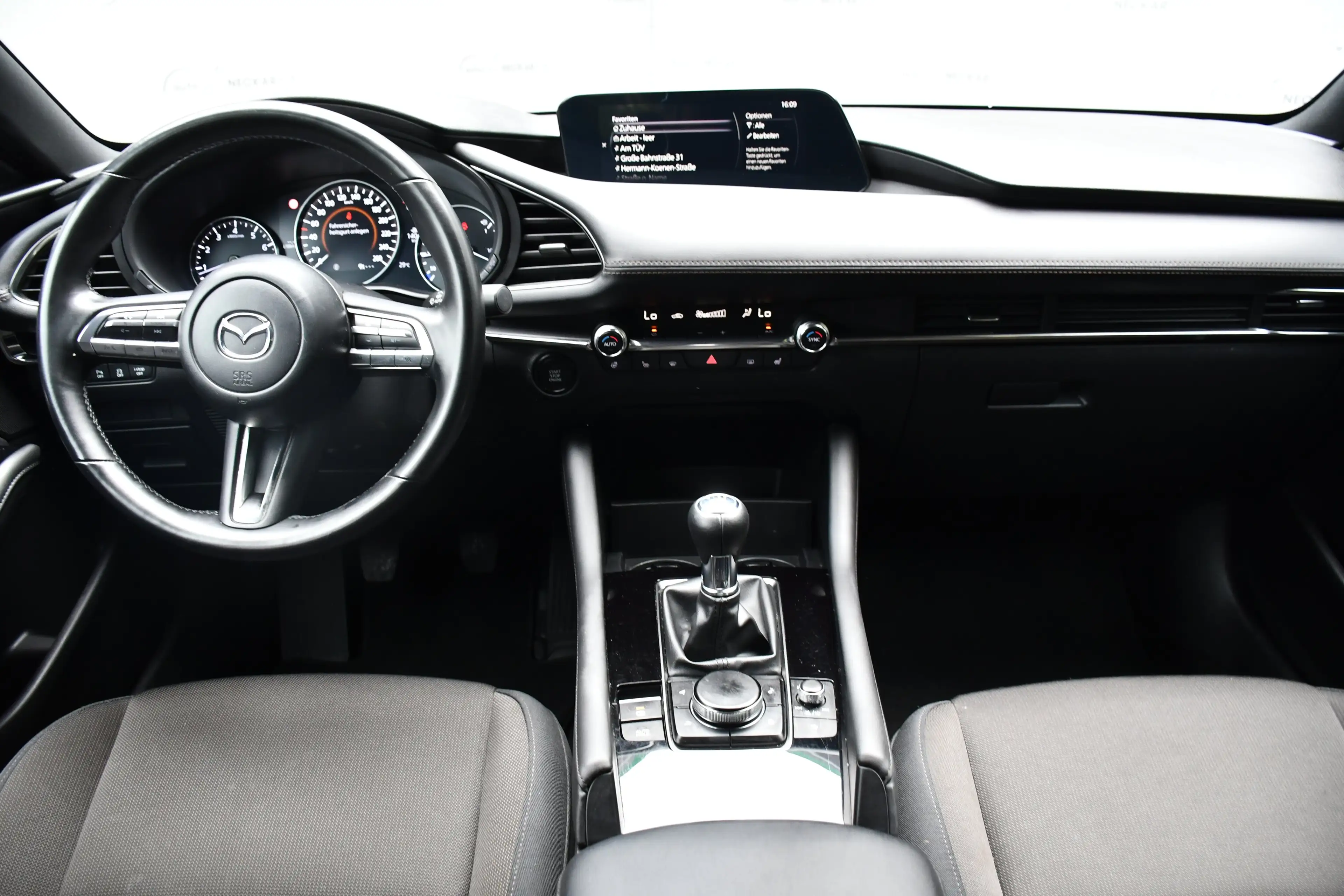 Mazda 3 3 SKYACTIV-G 150 Selection *Head-Up*Kamera*Navi* — photo 10