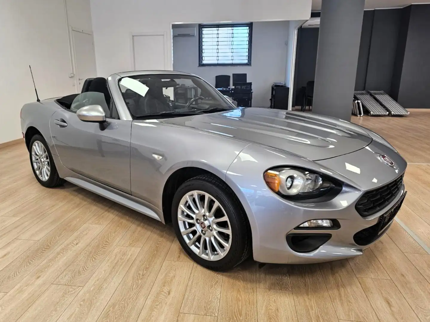 Fiat 124 Spider 124 Spider 1.4 m-air Lusso auto Argent - 2