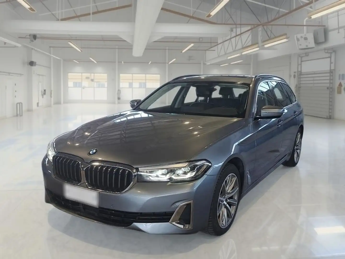 BMW 520 520d xDrive Luxury Auto MH48V Touring - 1