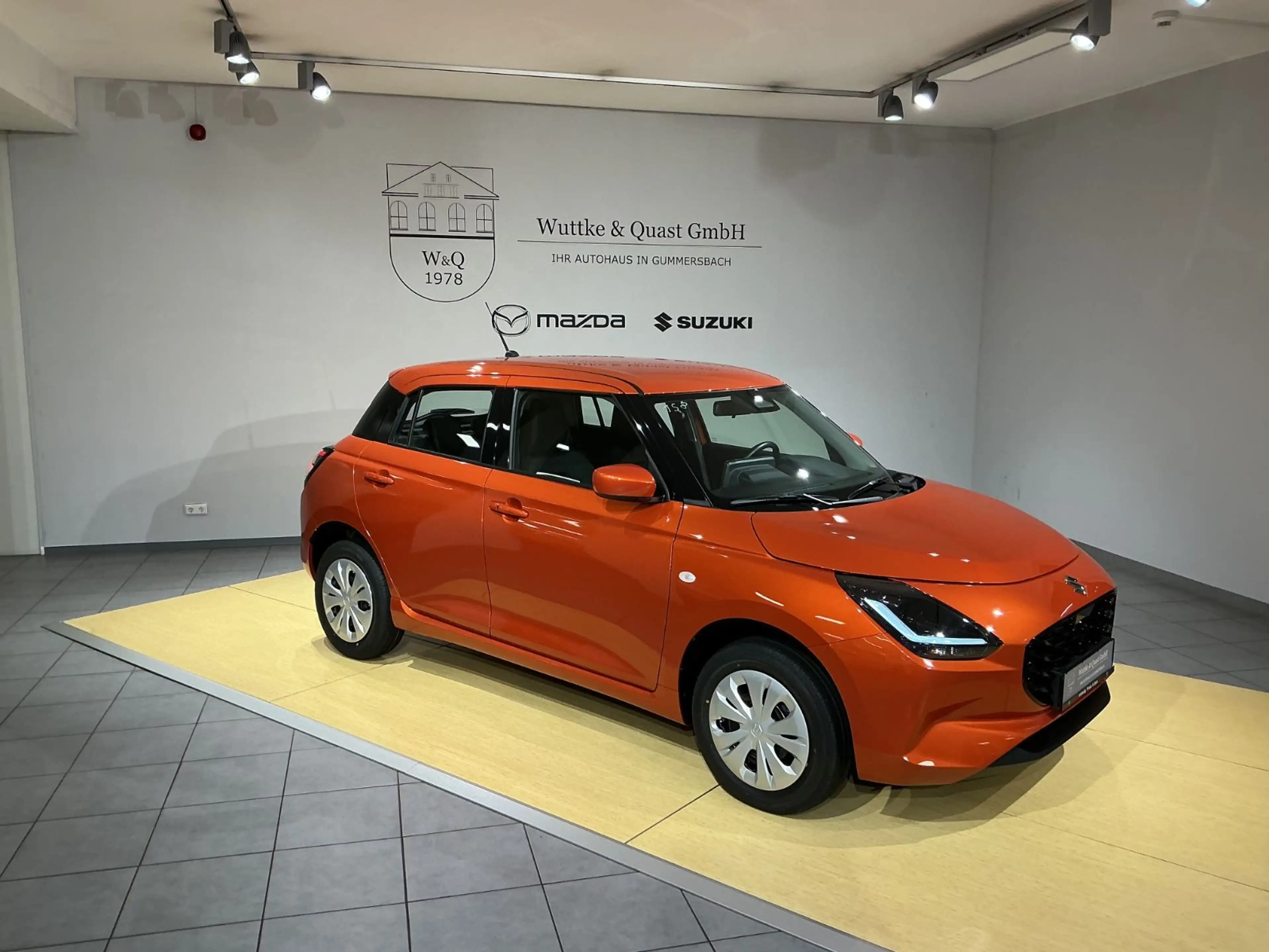 Suzuki Swift 1.2 Club Allrad 60 kW*ACC*CarPlay* — photo 2