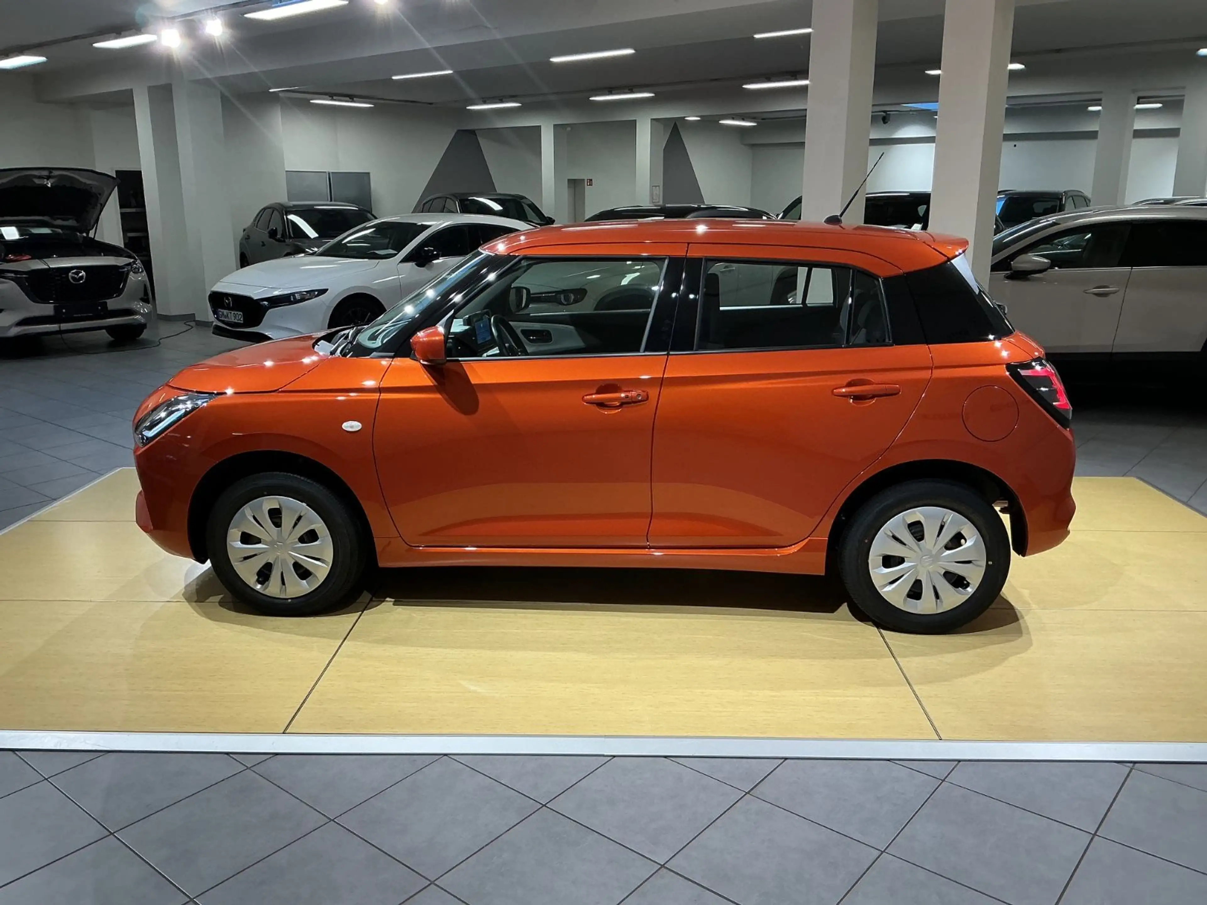 Suzuki Swift 1.2 Club Allrad 60 kW*ACC*CarPlay* — photo 7