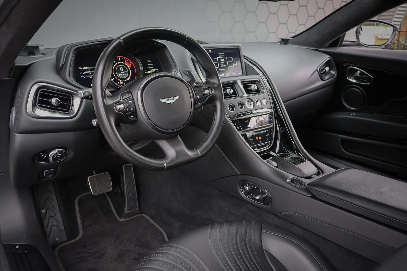 Aston Martin DB11 5.2 V12 -  - Joinsteer - #2