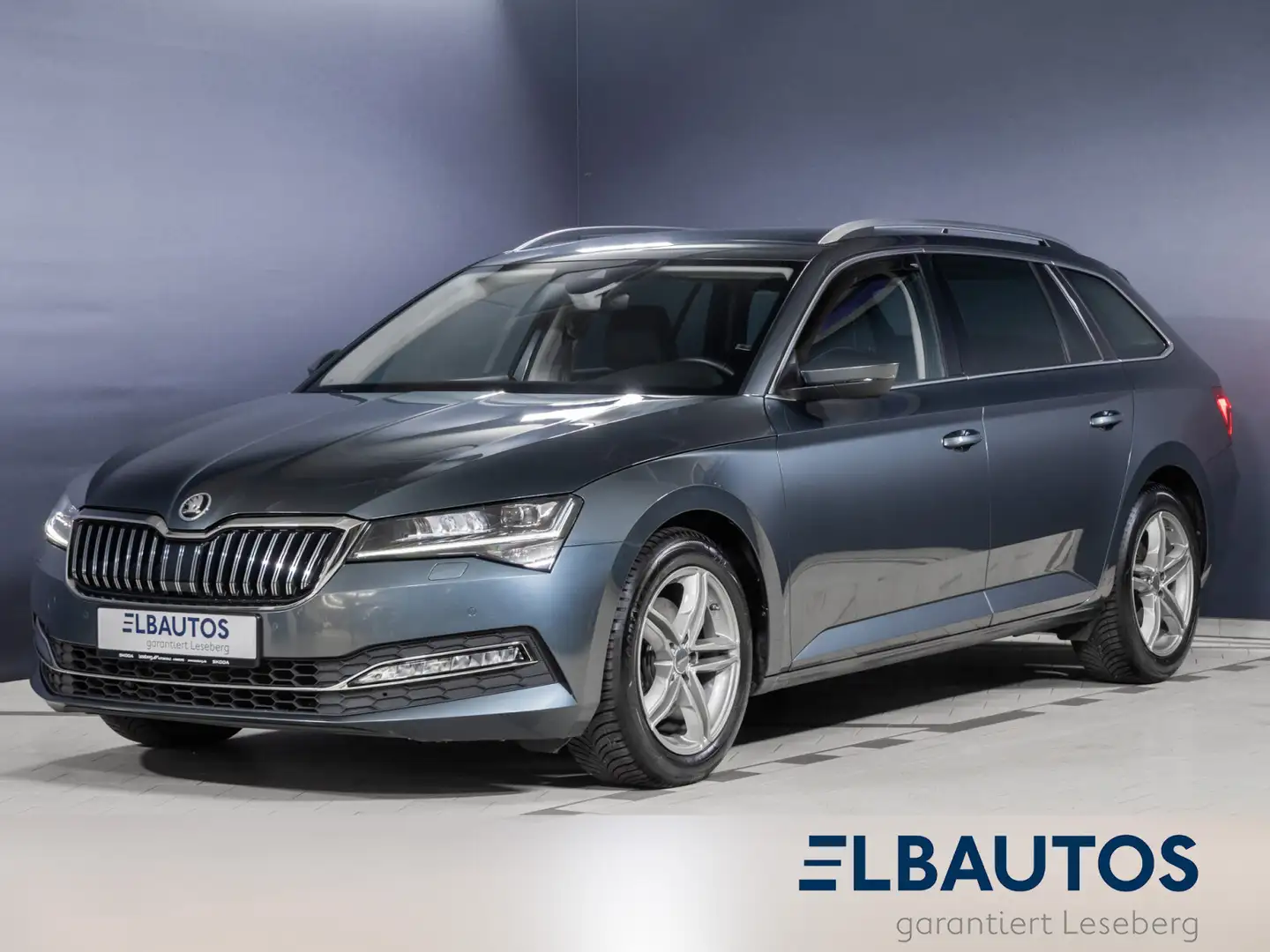 Skoda Superb Superb Combi 2.0 TDI DSG Style Navi/LED/AHK/ACC/ Grau - 1