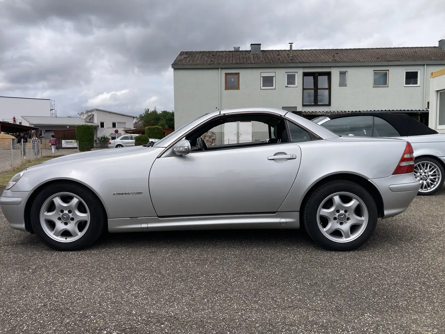 Mercedes-Benz SLK 200 K  Automatik elektr. SITZE  Klima  SHZ  TÜV Neu Zilver - 2