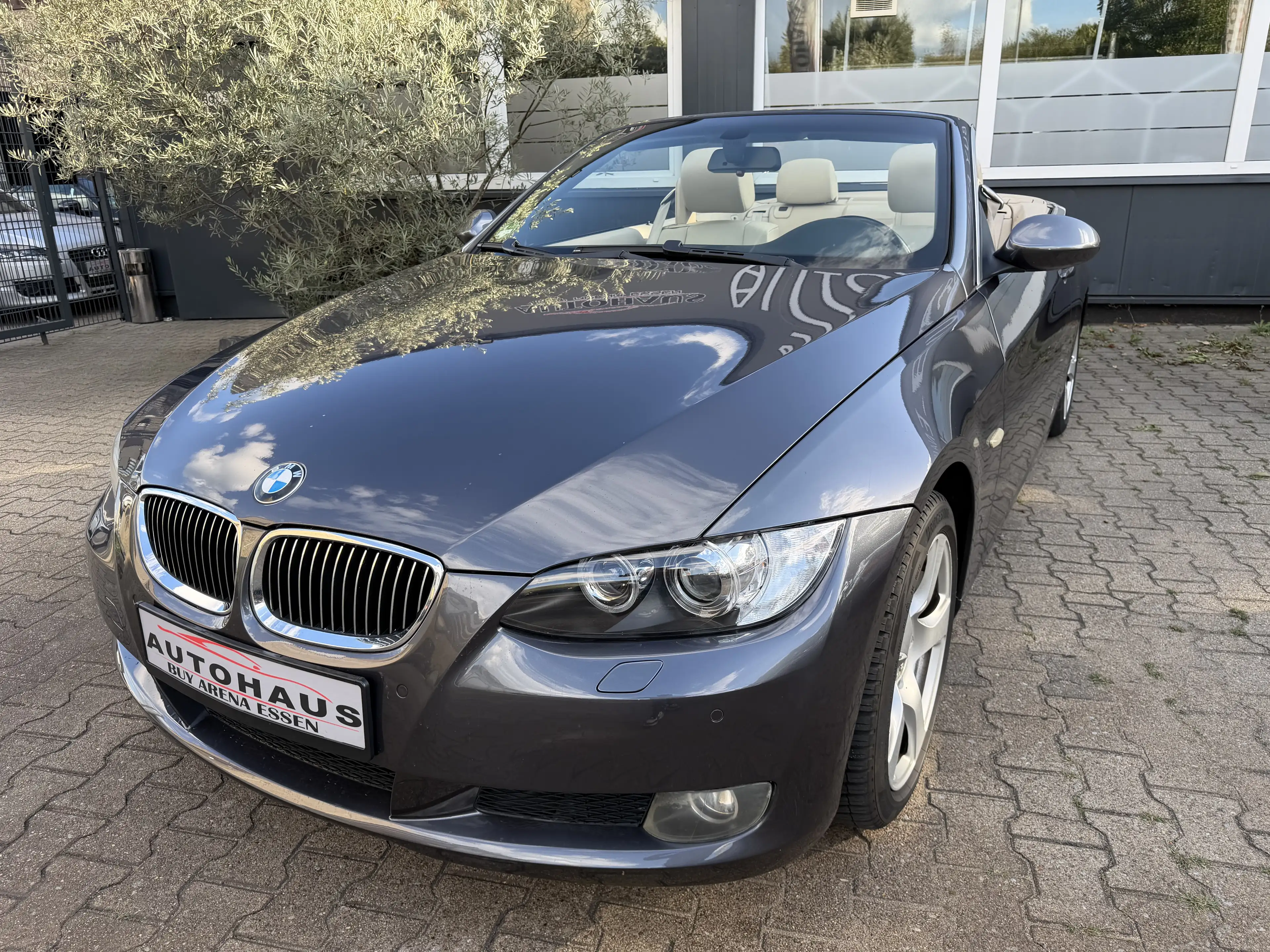 BMW 325 i V6 Cabrio Grau Leder Automatik Xenon — photo 18