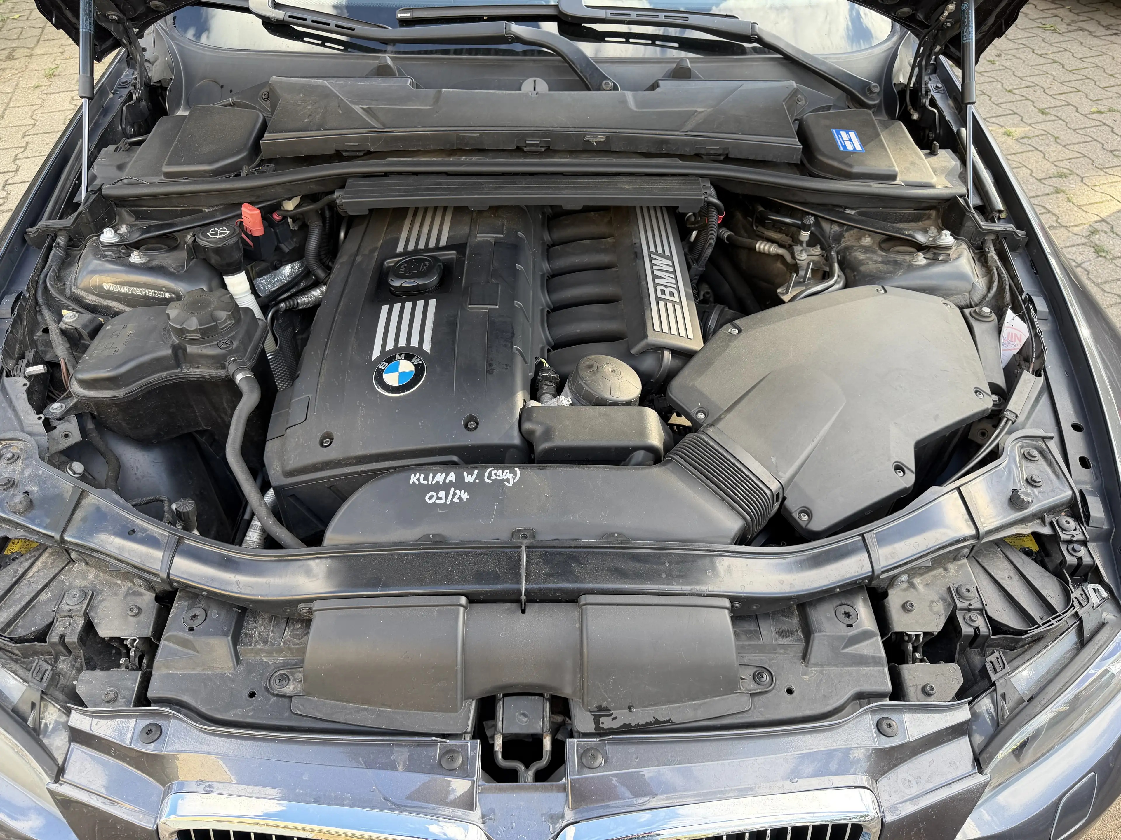 BMW 325 i V6 Cabrio Grau Leder Automatik Xenon — photo 20