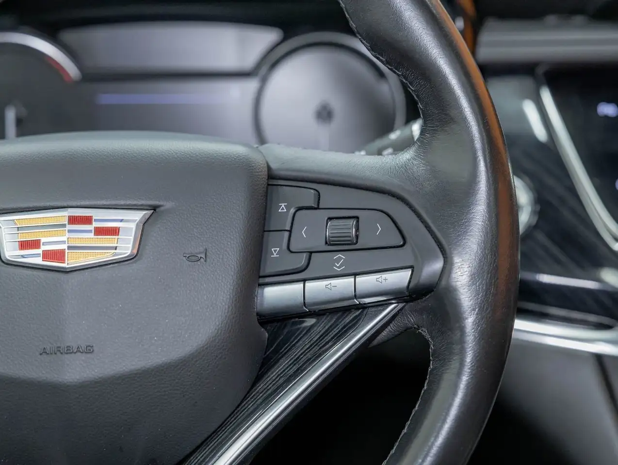 Cadillac XT6 снимка Cadillac XT6