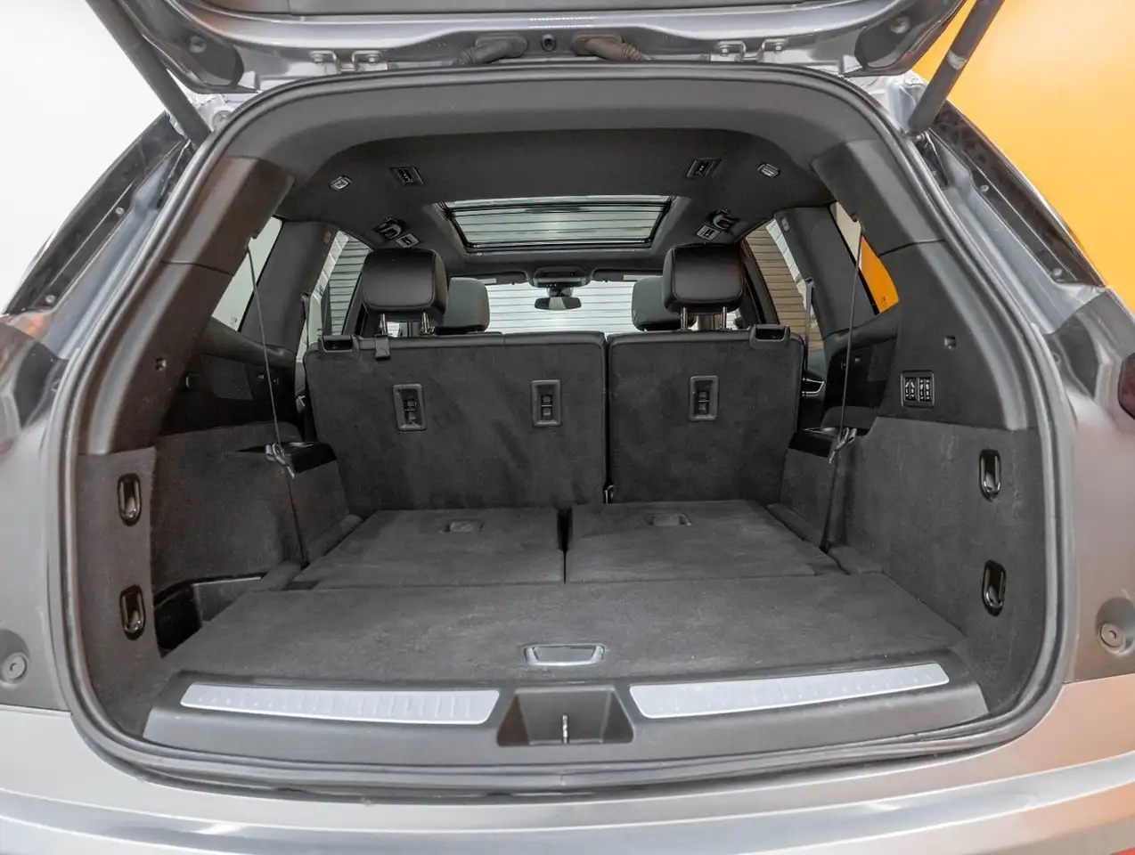 Cadillac XT6 снимка Cadillac XT6