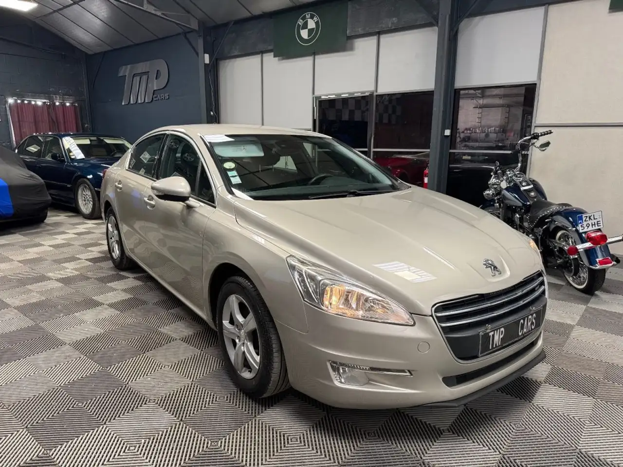 Peugeot 508 1.6 E-HDI BVA 6